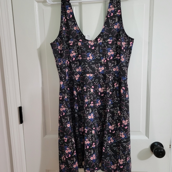 H&M dress size 16 NWT - Picture 3 of 3
